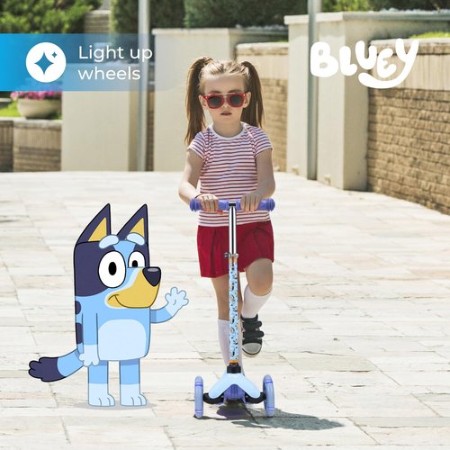 Bluey Self Balancing Kick Scooter with Light Up Wheels, Extra Wide Deck, 3 Wheel Platform, Foot Activated Brake, 75 lbs Limit, Kids & Toddlers Girls or Boys, for Ages 3 and Up