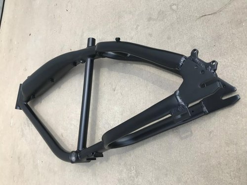 DONSP1986 26" Bike Felt Faker Gas Frame 3.4L Gas Tank Built In for Gas Motorized Bicycle-Disc Brake (Black)