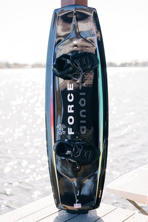 Liquid Force 2024 Trip 139cm Wakeboard with Index Size 8-12 Wakeboard Bindings Package
