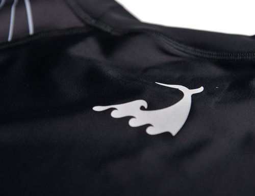 HUGE SPORTS Wildling Series UV Protection Quick Dry Compression Rash Guard (Shark,M)