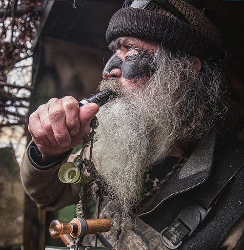 Duck Commander Jase Robertson Pro Series Duck Call - Easy Blowing, Double Reed Wood Duck Call for Duck Hunting Accessories - Maple