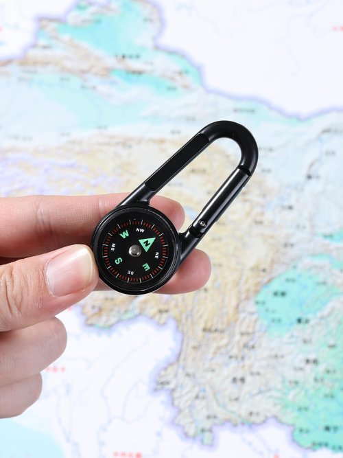 Compass with Hiking Buckle, Luminous Directional Markers, Easy Attachment for Bags, Belt Loops, and Backpacks, Black