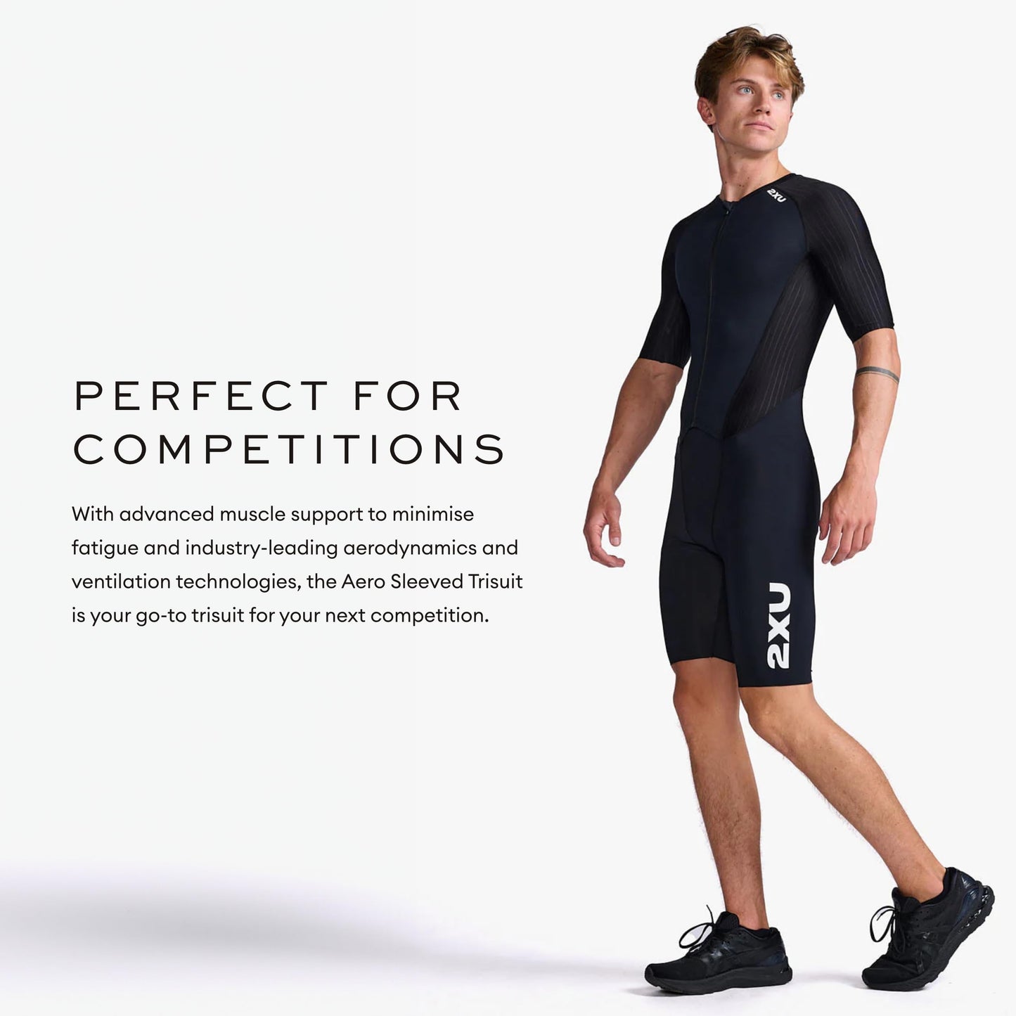 2XU Men's Trisuit Aero Sleeved Front Zip - Performance Triathlon Suit for Muscle Support - Black/White - Size Small