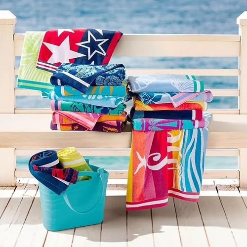 Member's Mark 100% Cotton Oversized Adult Beach Towel 40" x 72" (Flamingo Fun)
