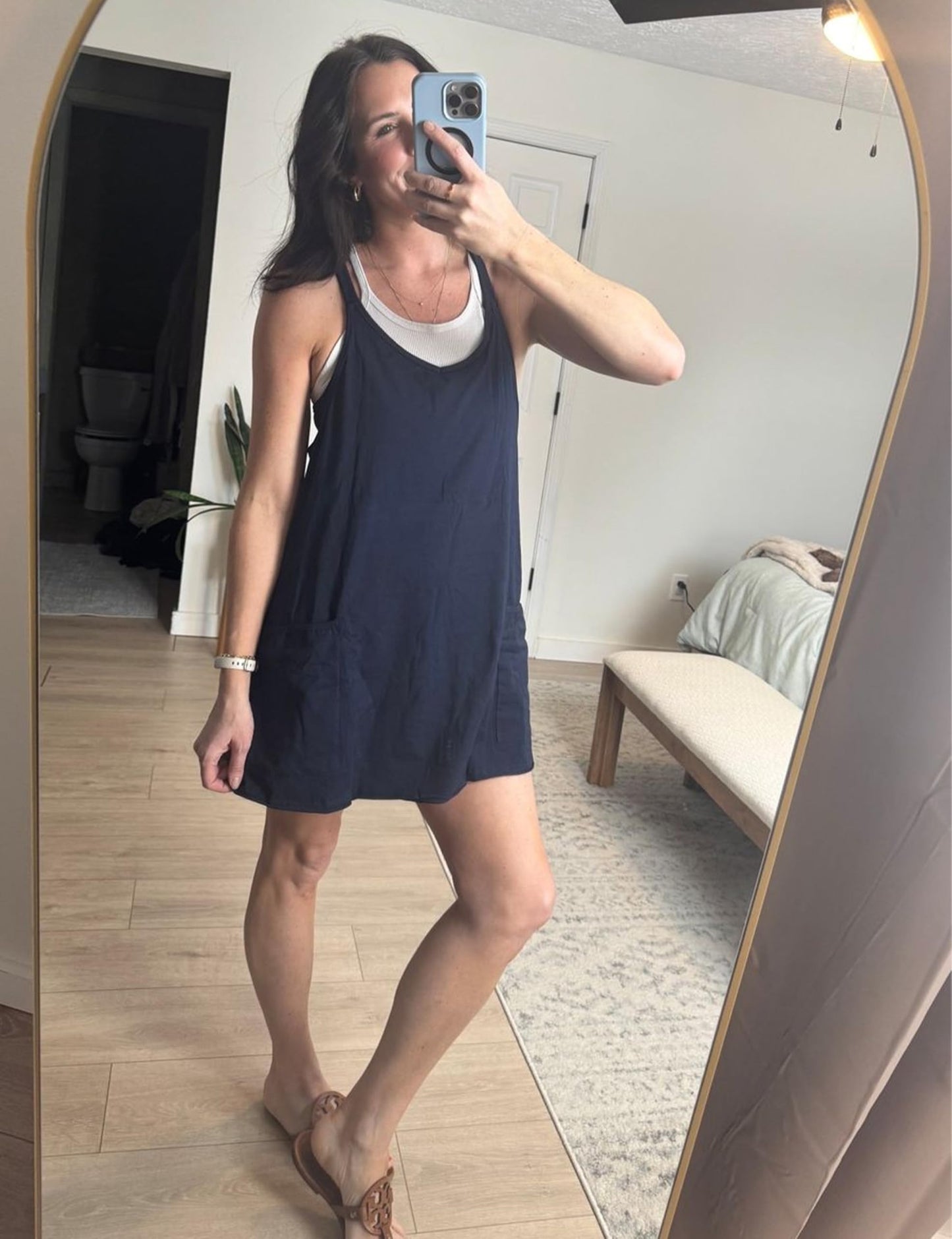 IQSQSQ Womens Sleeveless Athletic Hot Shot Mini Dress with Built-in Shorts Sundress(Black-M)