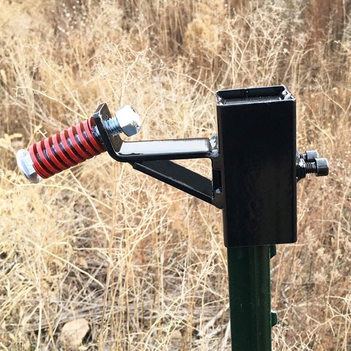 Highwild T-Post Target Hanger, Target Mount Bracket - for AR500 Steel Targets - 1 Pack