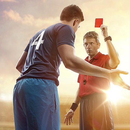 Referee Cards, 2pcs Red and Yellow Football Referee Cards, Multifunctional Soccer Referee Card Set Professional Soccer Referee Supplies Warning and Ejection Cards for Sports Coaches Referees 8x11cmc
