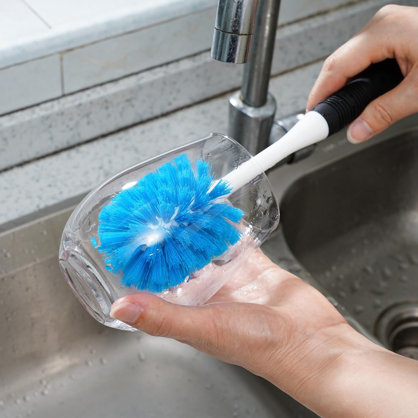 MOSOLAN Dish Brush Set of 3 with Water Bottle Brush, Dish Scrub Brush and Scrubber Brush, Long Handle Kitchen Scrub Brushes for Dishes, Bottles, Cups, Pots, Pans and Sinks, Round Head