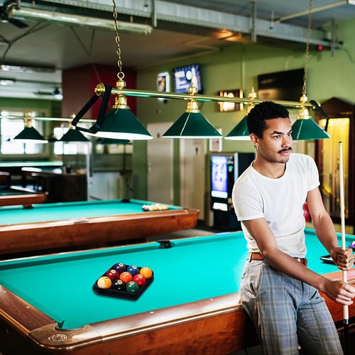 GSE Games & Sports Expert Black Plastic Billiard 8-Ball Triangle Racks or 9-Ball Diamond Pool Ball Racks Fit Standard 2-1/4" Billiard Pool Balls (9 Ball Diamond)