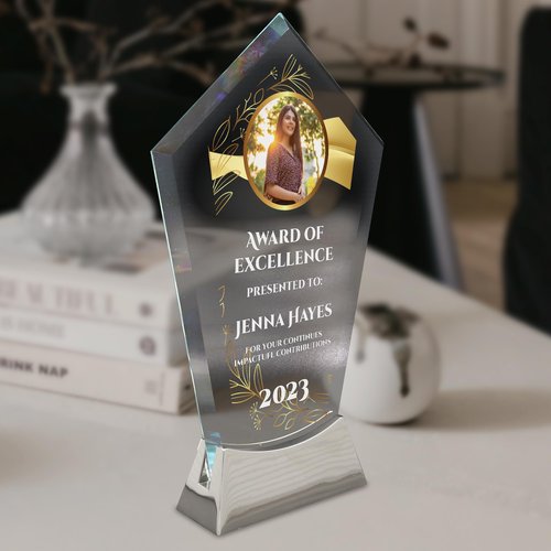 9 1/4" Personalized Award Glass Plaque, Personalized Plaque as Awards and Trophies, Glass Awards Plaques as Retirement and Employee of the Month Plaque, Appreciation and Leadership Gifts L (Design 6)