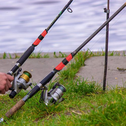 YBEATY 6 Pcs Fishing Lure Covers Rod Armour Bait Shield Wrap Hook Gloves Storage Protectors Pole Sleeve Guard Essential Fishermen Fishing Safe Gear Accessories (Red)