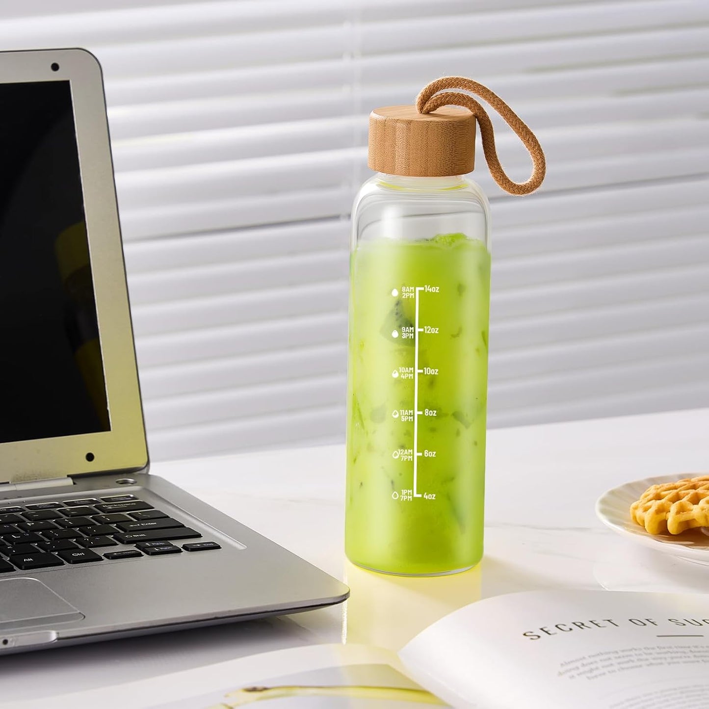 17oz Glass Water Bottles with Time Marker, Glass Bottles with Lid, BPA-Free Reusable Bottle for Gym, Office