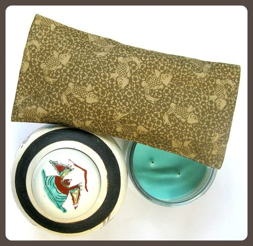 Peacegoods Eye Pillow Gift Pack - Washable Cover Refillable Lavender Flax Chamomile Weighted - Microwavable Yoga Headache Relief - Soft Cotton Adults Children - Green