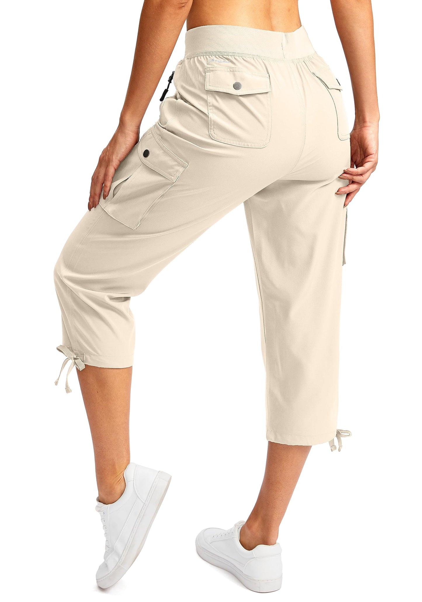 Soothfeel Women's Cargo Capris Pants with 6 Pockets Lightweight Quick Dry Travel Hiking Summer Pants for Women Casual (Beige, 4XL)