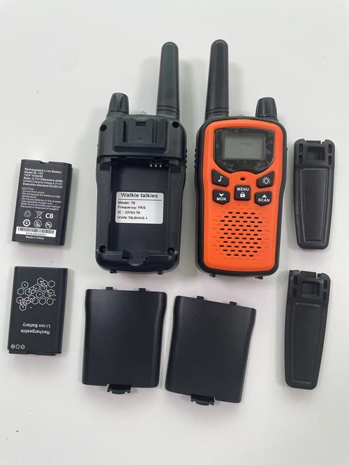 Rechargeable Walkie Talkies Long Range for Adults, Walky Talky VOX with 22 FRS Channels, 99 Privacy Codes Two Way Radio,1200mAh Li-ion Battery, for Camping Hiking Emergency (4 Pack Colorful)