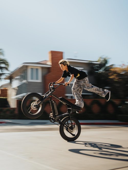 MACFOX X1S 2025 Ebikes for Adults, 750W Electric Bike Wheelie 25 MPH Max Speed, 38 Miles Range(PAS1), 20"x4" Fat Tires, City/School Commuting Electric Bike (UL2849, Class-3) (Black - Standard)