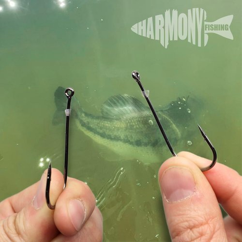 Harmony Fishing – Flex Keeper Flipping Hooks (10 Pack) – Bass Fishing Flippin Cover Hooks | Adjustable Flexible Bait Keeper | Epoxy Sealed Eye | HCS | Slick Black Nickel Coating (Size 1/0 (10 Pack))