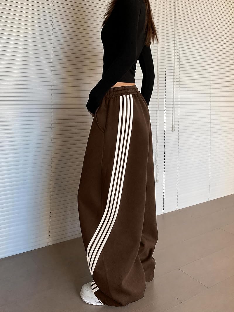 Emmiol Women’s Y2K Baggy Stripe Sweatpants - High Waist Wide Leg, Brown XX-Large