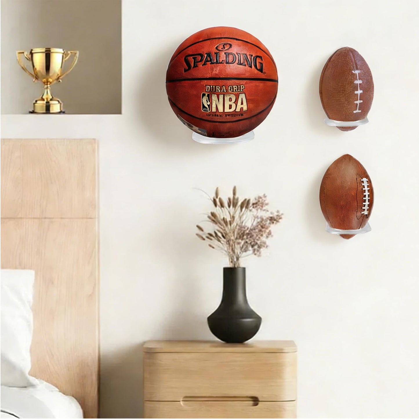 BiJun Basketball Holder Wall Mount, Acrylic Football Display Rack, Clear Ball Storage Hanger Wall Mount, for Football, Basketball, Volleyball, Rugby and Soccer