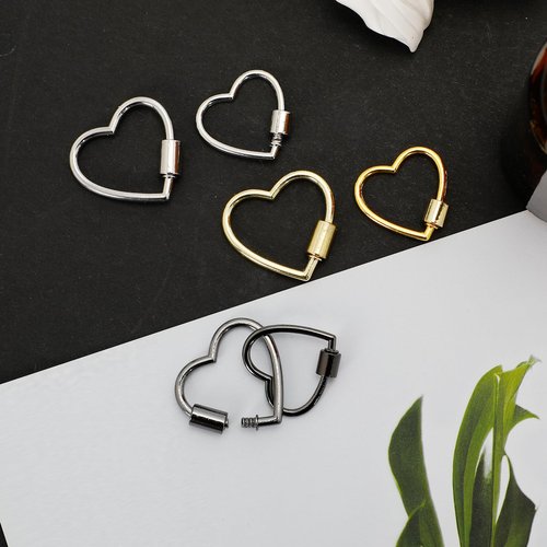 6pcs Heart Shape Screw Carabiner Keychain, Metal Heart Keychain Clip, Multi-Function Small Cute Locking Carabiner Hook in Gold White Black(30mm & 25mm)
