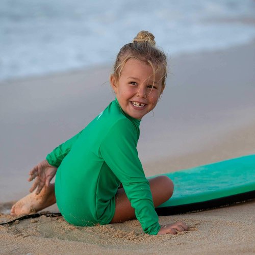 O'NEILL Unisex Child Youth Basic Skins 50+ L/S Sun Shirt Rash Guards, Pacific, 10 US