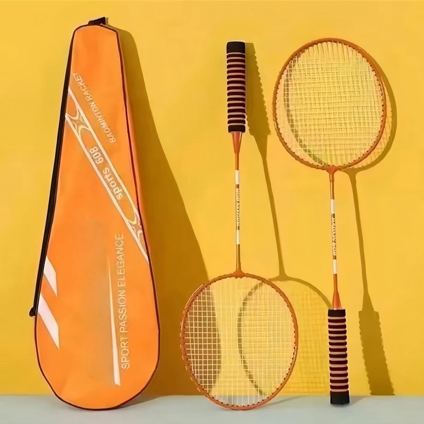 1Pair Light Weight Badminton Racket Set Professional Double Badminton Racquet Shuttlecocks Racquet For 2 Players Playing