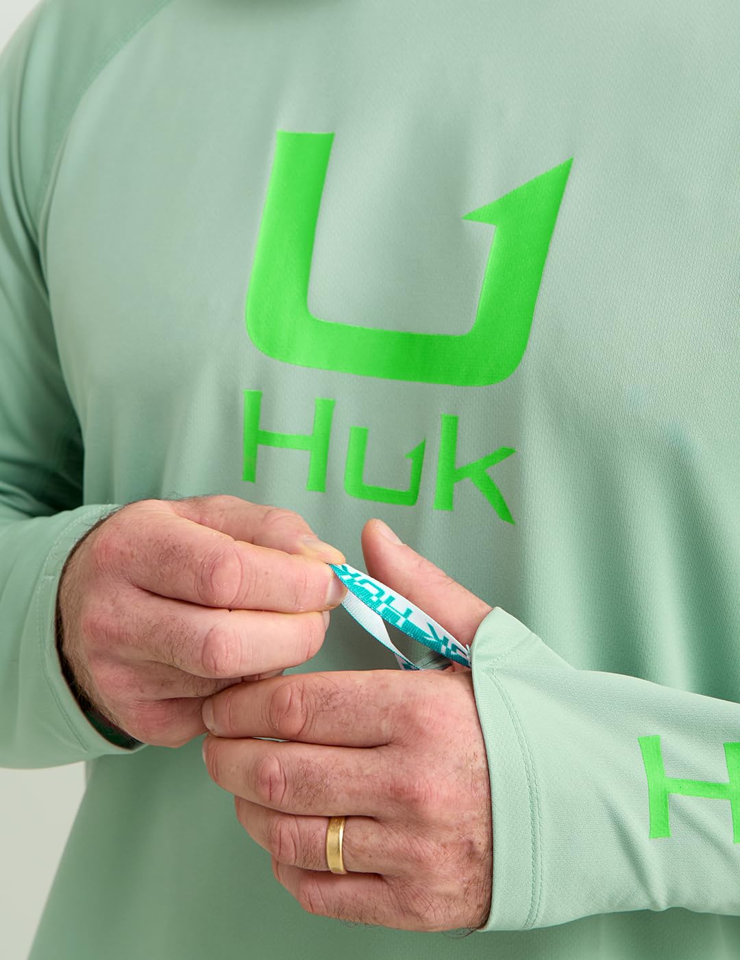 HUK Mens Icon Crew Shirt, Long-Sleeve Performance Fishing Shirt, Fog Green, X-Large