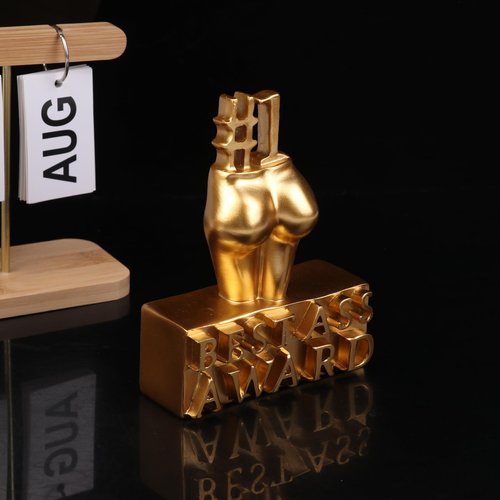 Cowenhey Best Ass Award - Best Boobs Award Female Body Figure Sculpture Trophy, Hilarious Resin Body Sculpture Desktop Decor, Novelty Prank Gift for Friends & Coworkers (Best Ass Award)