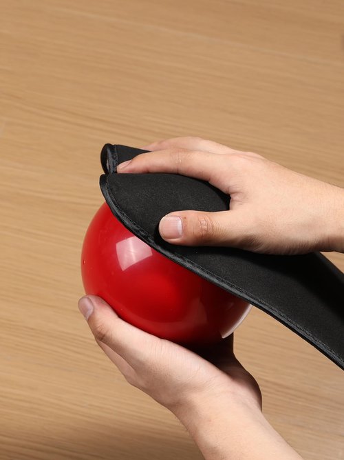 8"x10"/20x25cm Bowling Ball Cleaning Cloth, Microfiber Towel with Grip Dots, Dual Surface Bowling Ball Shammy for Polish & Clean, Black & Gray