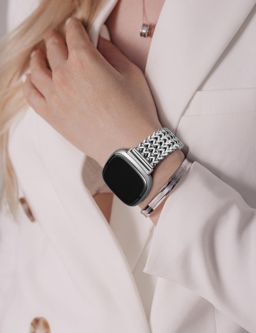 Minyee Metal Bands Compatible with Fitbit Versa 4/Sense 2/Versa 3/Sense Bands Women, Dressy Stainless Steel Silver Multi-chain Designer Starlight Link Bracelet Wristband Replacement Strap for Versa 3