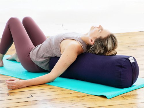 Sol Living Yoga Bolster Pillow Cylindrical Meditation Cushion Cotton Meditation Accessories for Restorative Yoga Meditation Pillow Yoga Pillow Firm Body Pillow Bolster Pillow for Legs Removable Cover