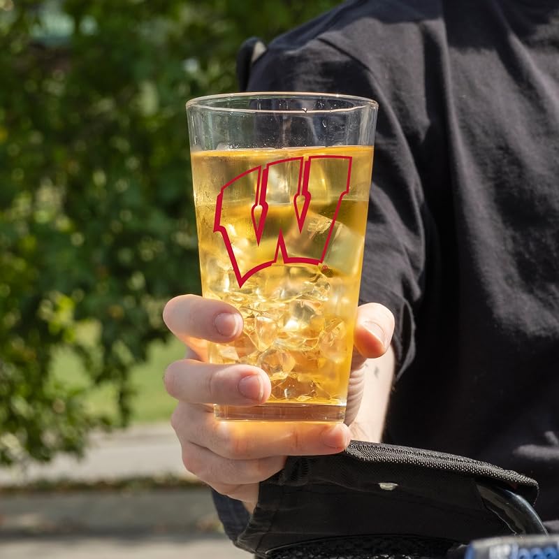 Gameday Classic Wisconsin Badgers 16 oz Pint Glass - Durable Chip-Resistant Team Drinkware