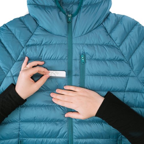 GEAR AID Tenacious Tape Mini Patches for Down Jacket Repair, Black and Clear, six 1.5”x 2.5”