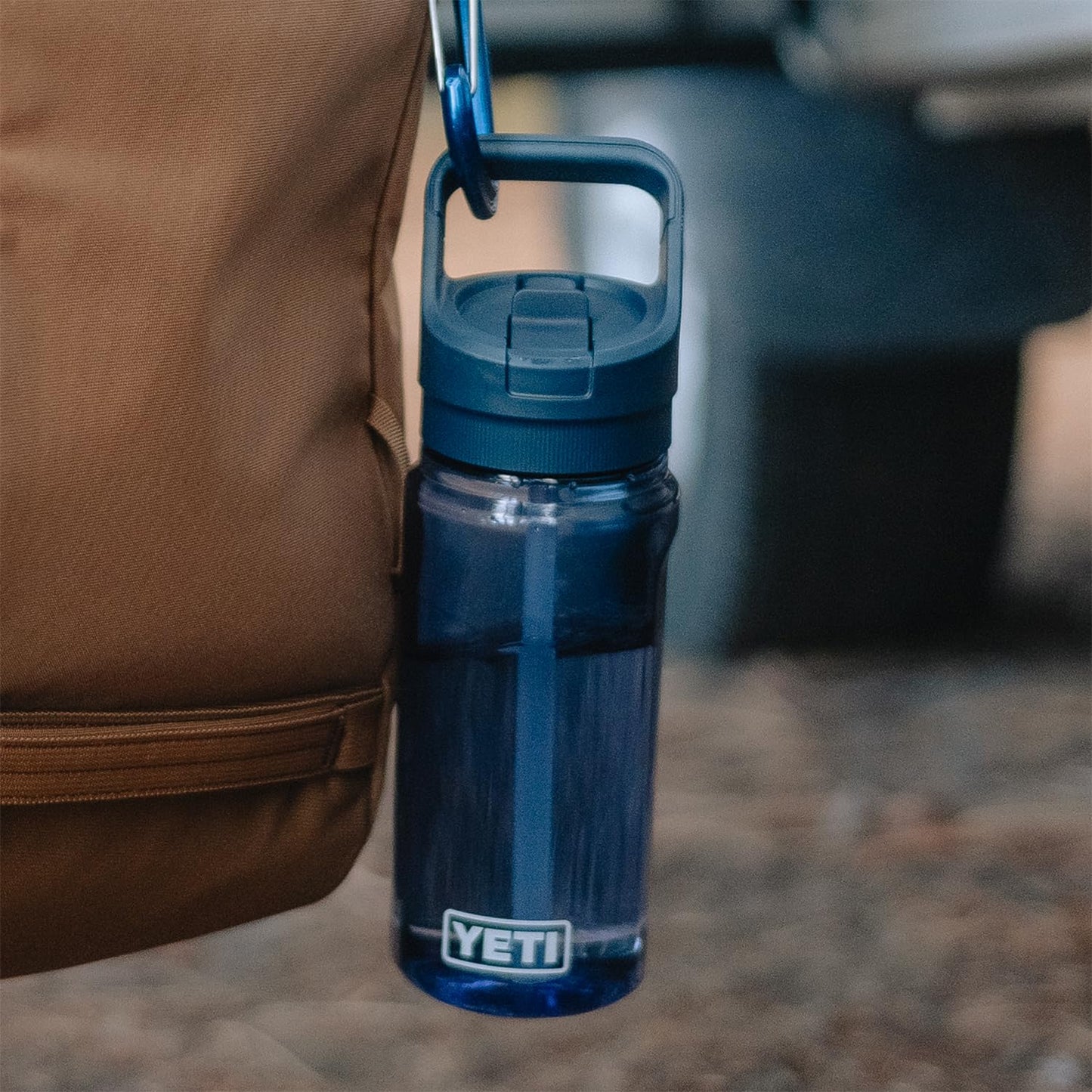 YETI Yonder Bottle Color Matched Straw Cap, Navy