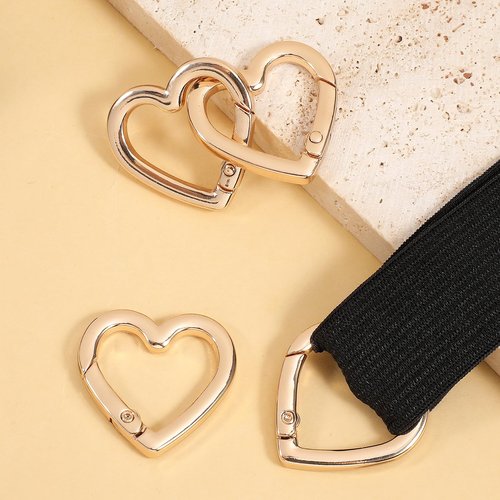 4pcs Heart Shaped Keychain Clip Spring Snap Clasp Hook Heart Keychain Clasps Zinc Alloy Heavy Duty Carabiner for Camping Hiking Fishing Traveling (Gold)