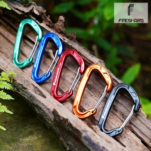 FresKaro caribeener Clips, Wire gate Carabiner Heavy Duty, Small Mini Caribeaner Wiregate Hooks, Lightweight, 5 Pack, for Keychain, Key, Belt Holders, Outdoor, Backpack, Gym, 5 Colors