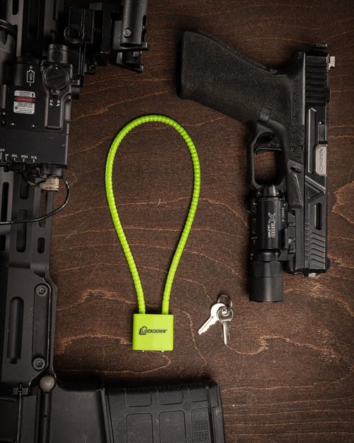 Lockdown 15 Inch Cable Gun Lock with Non-Marring, California DOJ Approved Design and Keyed Padlock for Secured Storage of Rifles, Pistols or Shotguns, Green