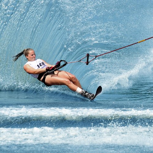 Obcursco Wakeboard Rope, 70FT Water Ski Ropes with EVA Handle. Ideal for Water Skiing, Wakeboard, Kneeboard (70FT, Red & Black)