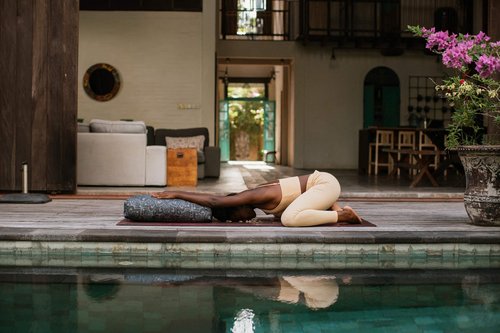 YOGA DESIGN LAB | The Yoga Bolster | Comfortable, Supportive Eco-Friendly Luxury Yoga Cushion | Recycled Plastic Bottle Microfiber | Natural Cotton, Foam Filling (Mandala Charcoal)