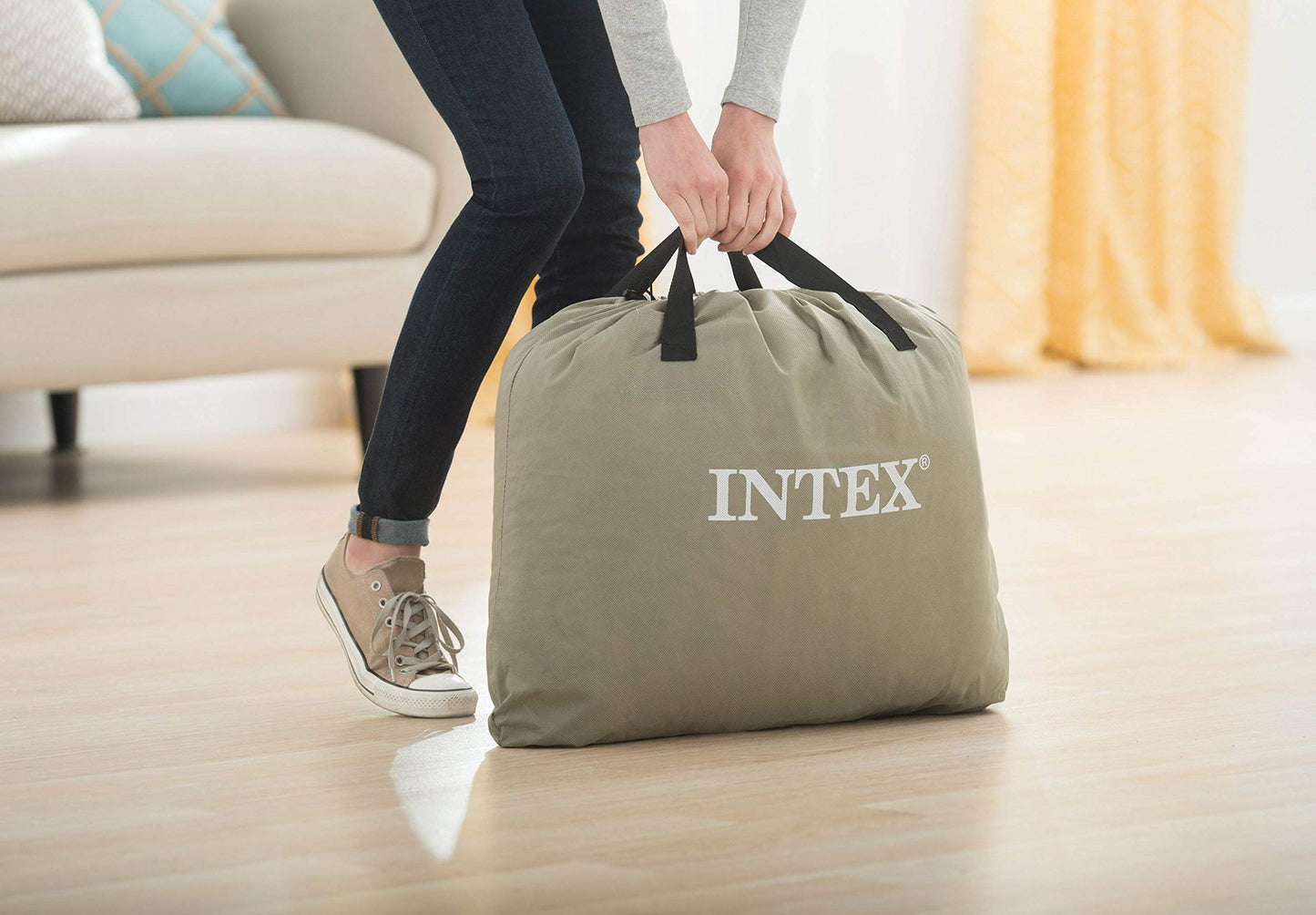 Intex 64135EP Dura-Beam Standard Series Deluxe Pillow Rest Raised Airbed with Internal Pump, Black, 16.5"/Queen