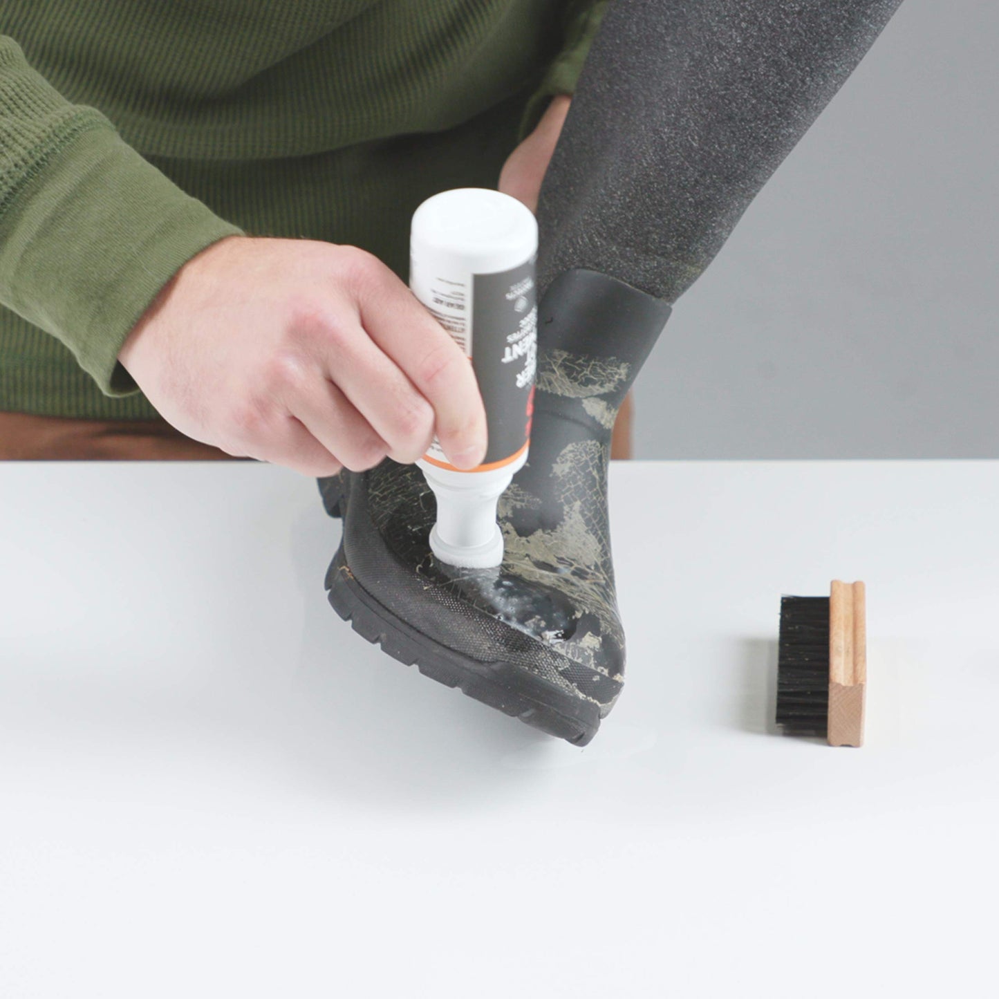 GEAR AID Revivex Rubber Boot Treatment, Repair Kits, Neoprene Conditioner, Protect Against Cracks, Holes & UV Damage