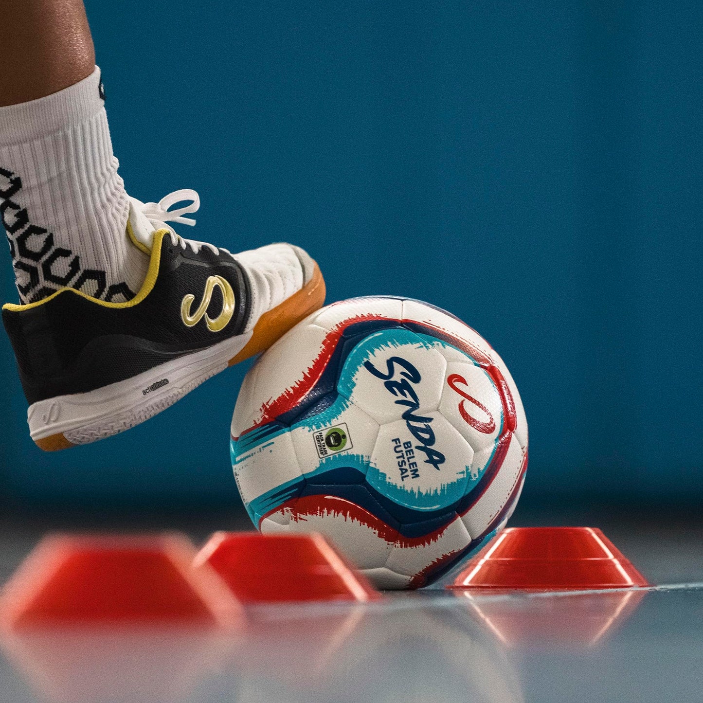 Senda Belem Training Futsal Ball, Fair Trade Certified, White, Size 3 (Ages 8-12)