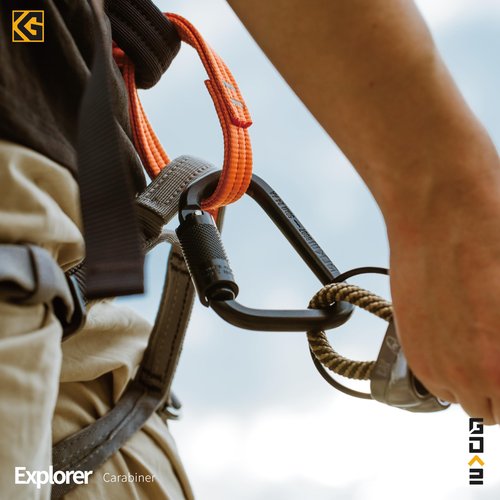 GDK2 Explorer CE Certified 50kN Screwgate Locking Carabiner in Size 4.33 x 2.68 inch, Heavy-Duty Carabiners for Climbing, Mountaineering, and Rappelling, Alloy Steel, Midnight Black,1 Pack