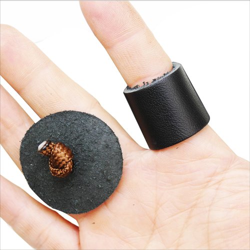Shepherd Sling Handmade Leather Throwing Old-Fashioned Slingshot Rock Sling Dog Ball Launcher Ball Thrower Dog Tennis Ball Launcher