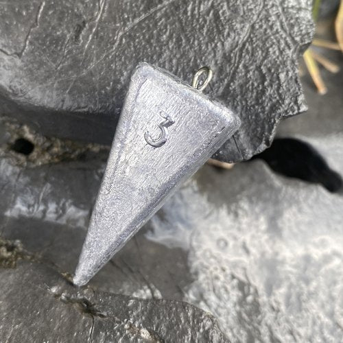 Fishing Weights Sinkers Pyramid Sinkers Surf Fishing Sinkers for Saltwater Fishing Gear Tackle 1oz 2oz 3oz 4oz 5oz 6oz 8oz 10oz 12oz 14oz 16oz