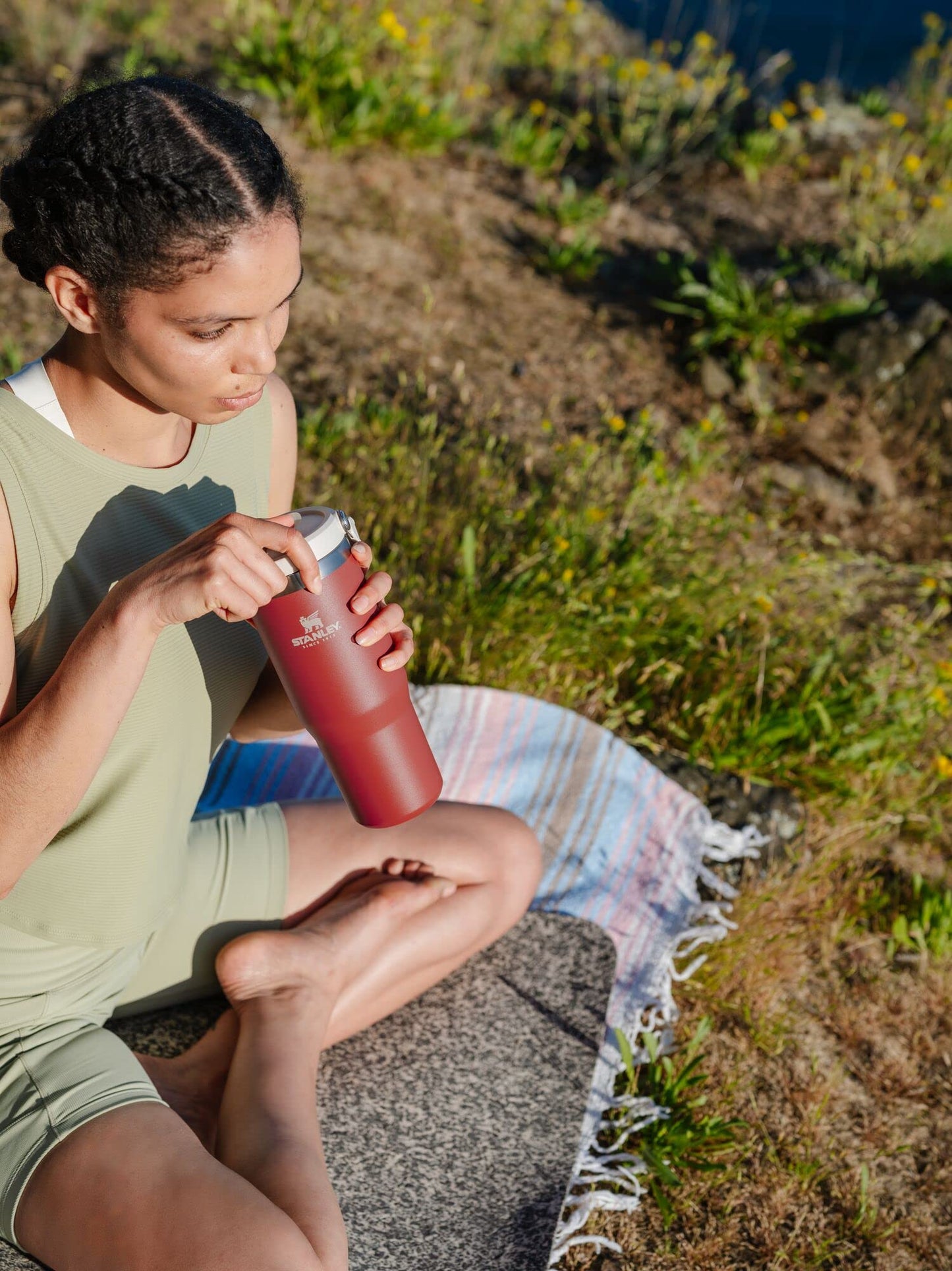 Stanley IceFlow Stainless Steel Tumbler - Vacuum Insulated Water Bottle for Home, and Car Reusable Cup with Straw Leak Resistant Flip Cold for 12 Hours or Iced for 2 Days, Carnelian, 30 OZ / 0.89 L
