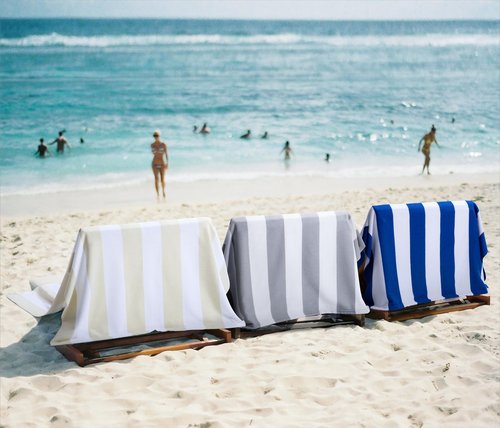 WILFA Extra Large Beach Towel - Oversized Mircofiber Beach Towel 40'' x 70'', XL Striped Lightweight Pool Towel, Big Cabana Swim Travel Towel for Adults Mens Women,Pink