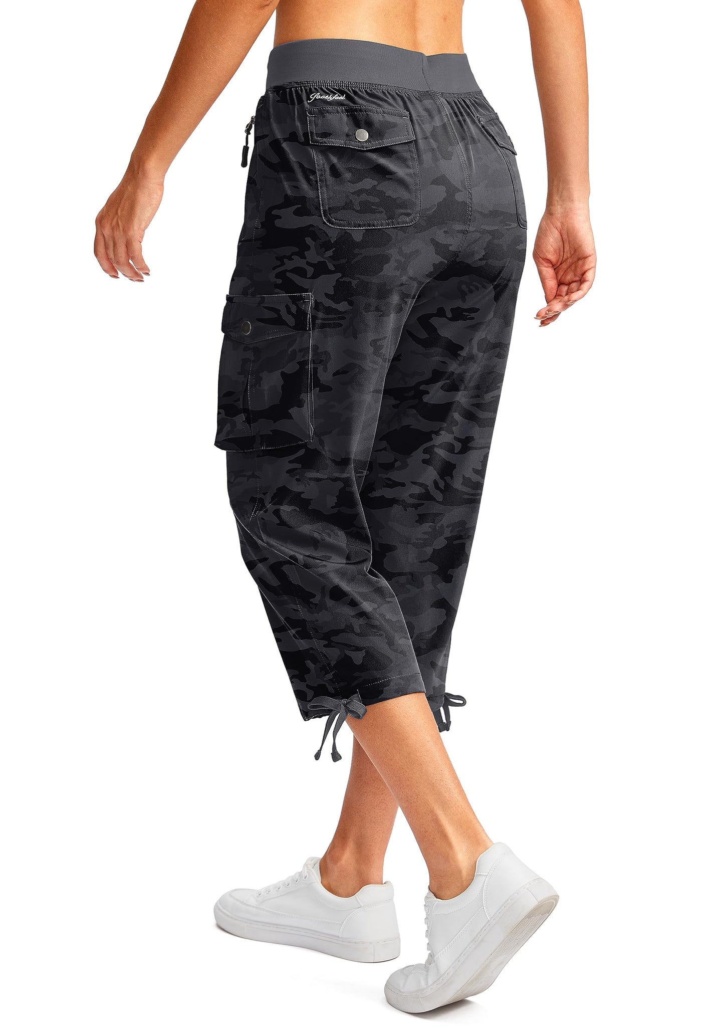 Soothfeel Women's Cargo Capris Pants with 6 Pockets Lightweight Quick Dry Travel Hiking Summer Pants for Women Casual (Black Camo, 4XL)