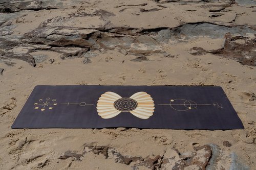 Yvonne Golden Bloom Travel Yoga Mat - Ultra Thin 1/16??(1.5mm), Lightweight, Foldable & Non-Slip for Travel & Home + Free Carrying Strap