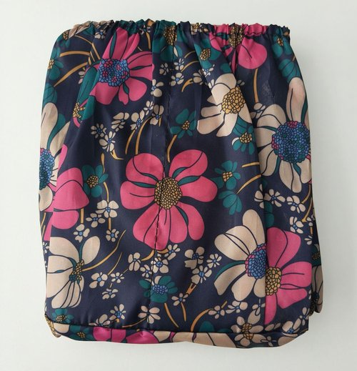 YUNZLAN Floral Large Drawstring Backpack with 4 Pockets String Swim Gym Bag for Women Lightweight Cinch Bag Travel and Daily Use